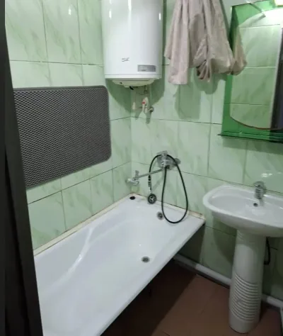 4-комн. квартира, 5 этаж, 100м², Сино