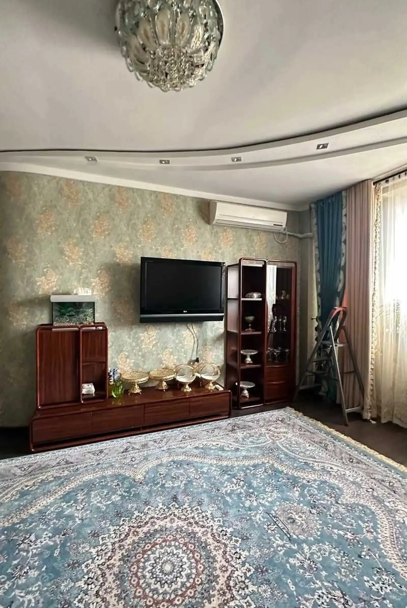 2-комн. квартира, 2 этаж, 102м², Ботанический сад