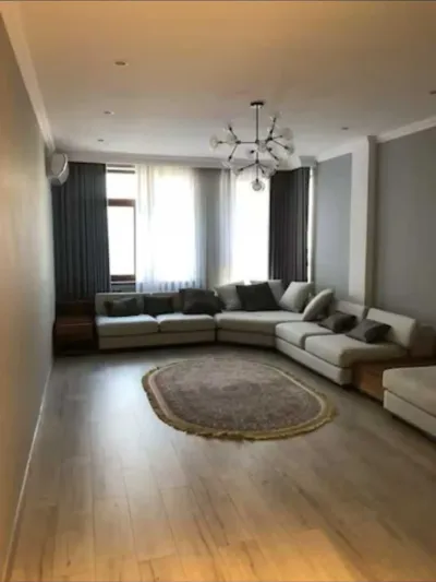 3-комн. квартира, 9 этаж, 130 м², Дом Печать