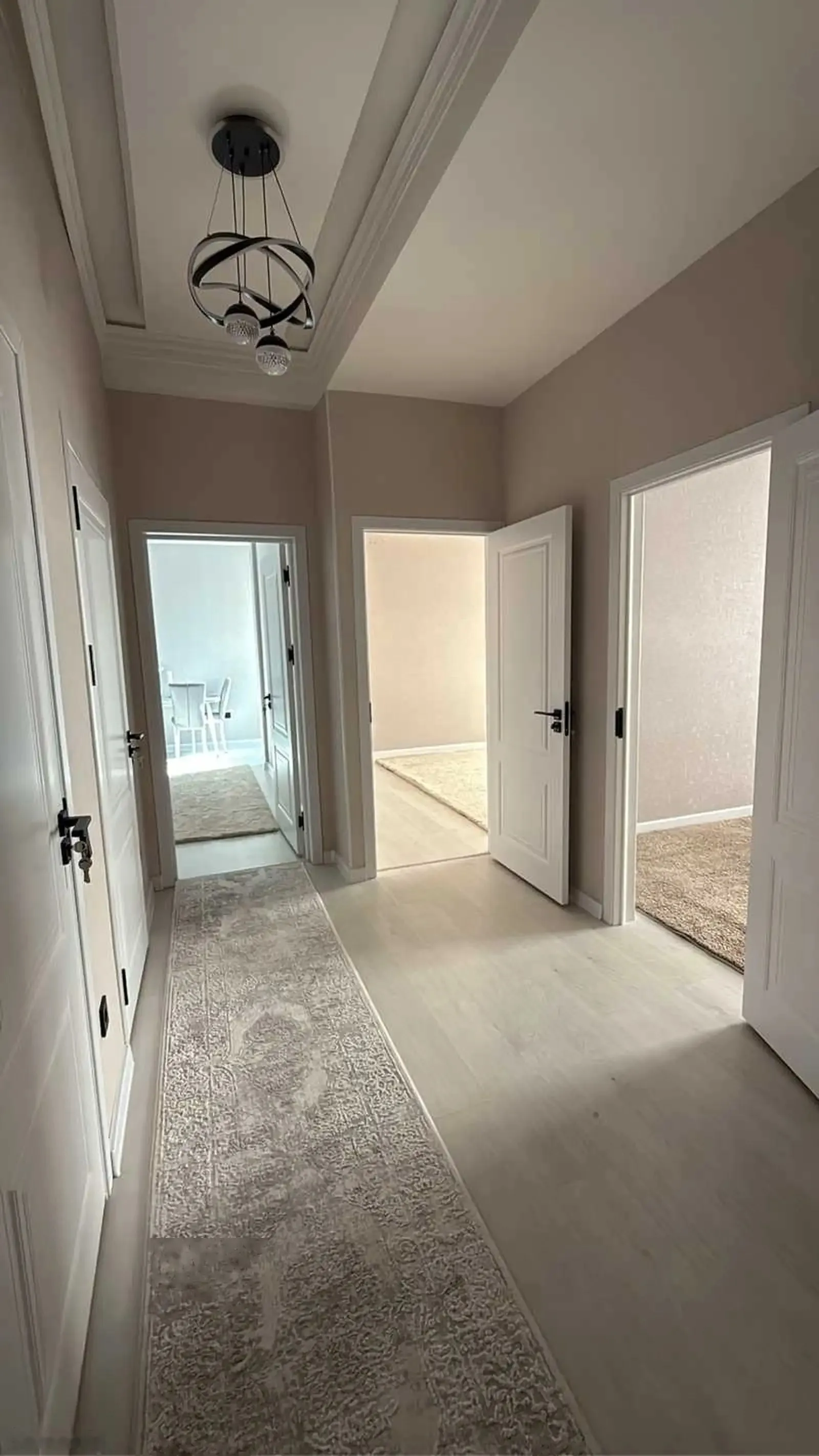 3-комн. квартира, 12 этаж, 100м², Голубой экран