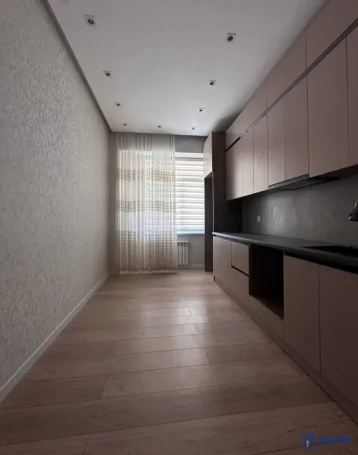 3-комн. квартира, 10 этаж, 92 м², Сино, 104 мкр