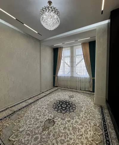2-комн. квартира, 15 этаж, 65 м², Фирдавси Цирк