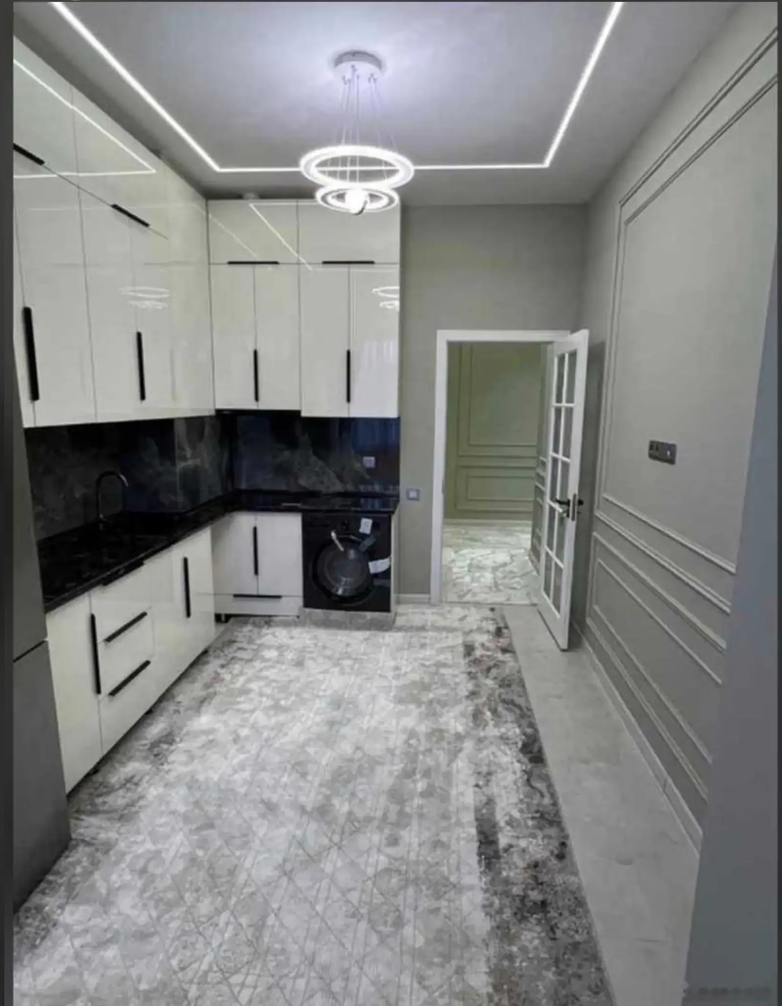 2-комн. квартира, 10 этаж, 72м², Чордома Шохмансур