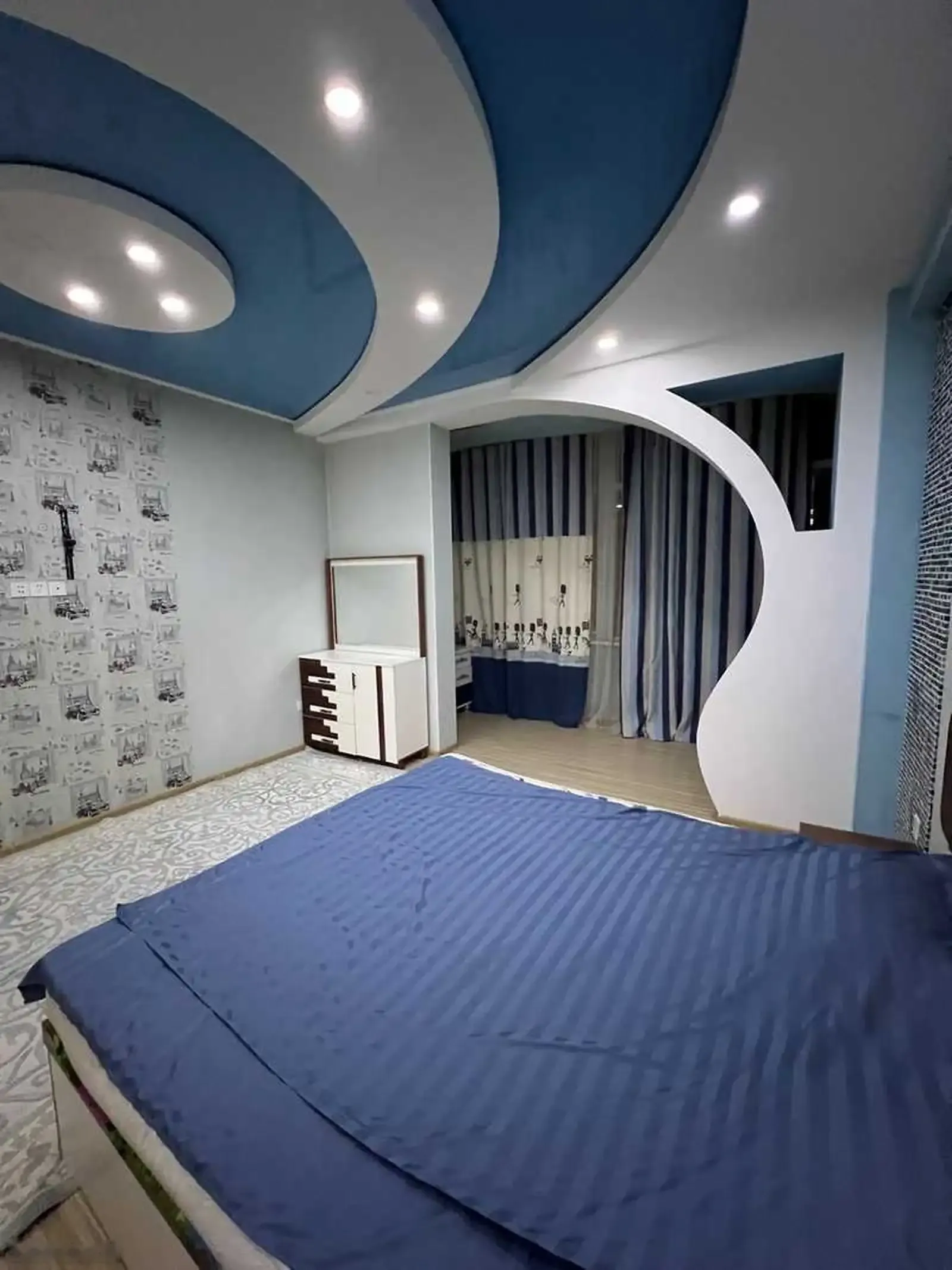 4-комн. квартира, 4 этаж, 176м², Дом печати