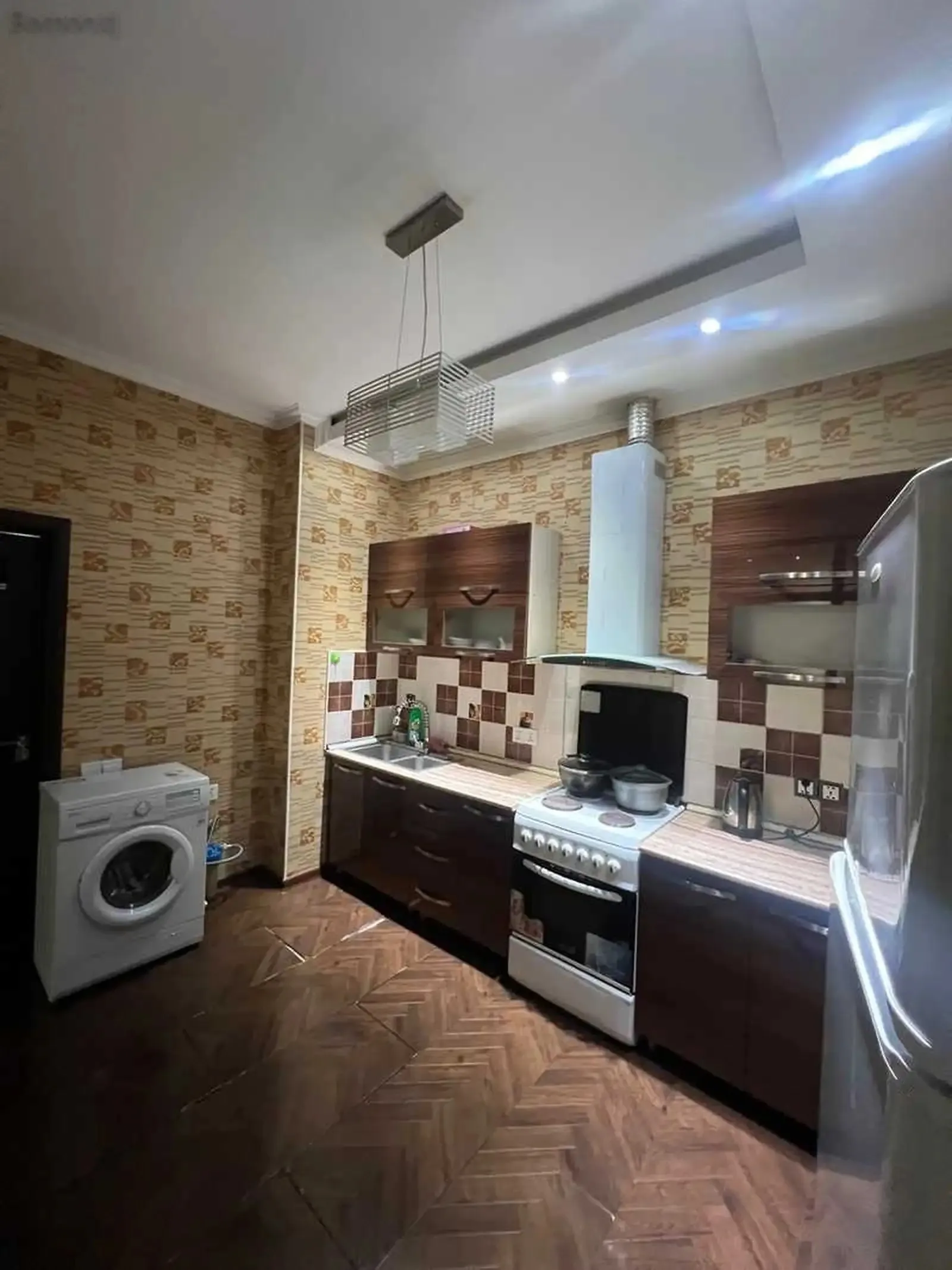 2-комн. квартира, 9 этаж, 80м², центр, МГУ