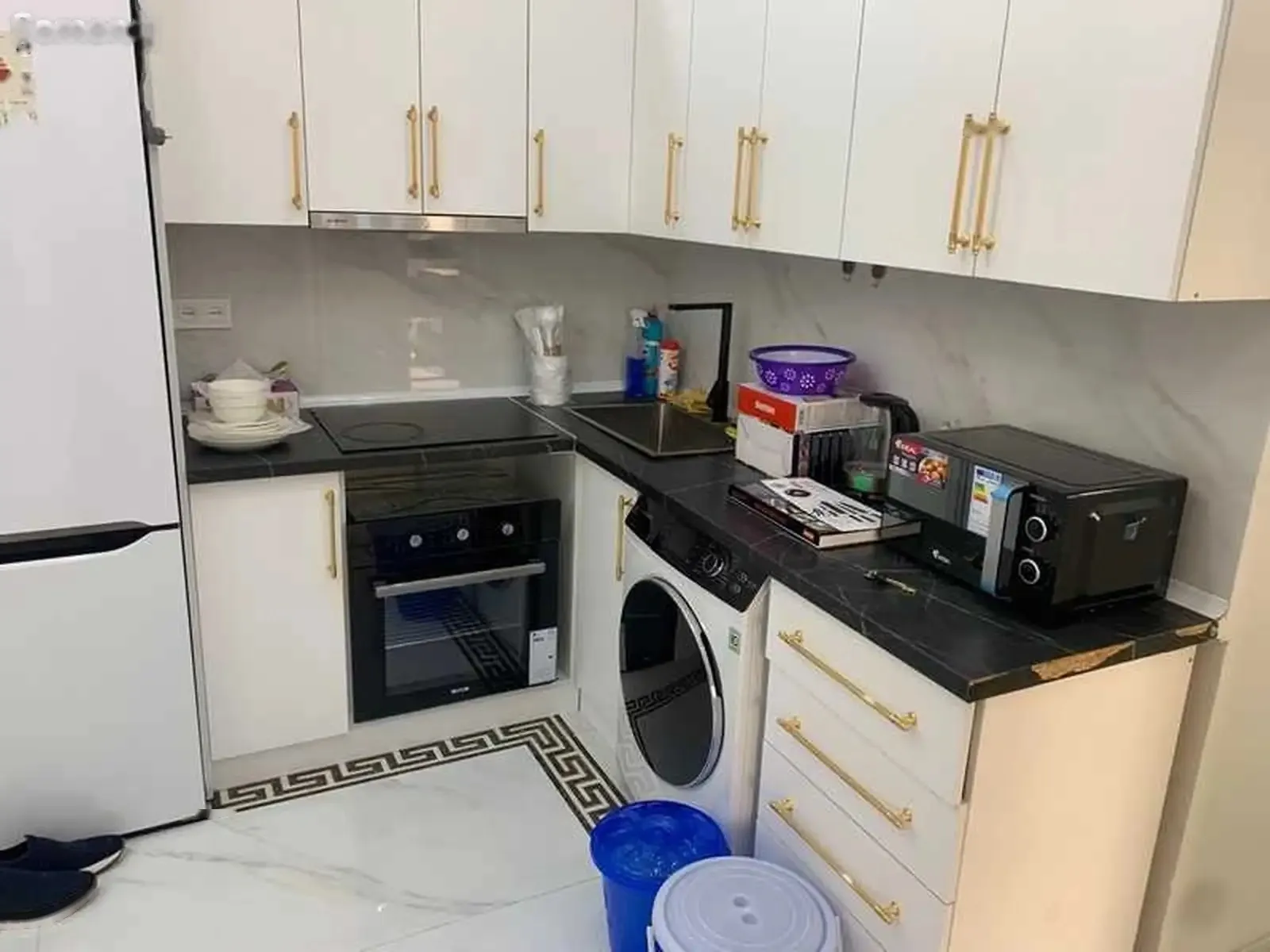 3-комн. квартира, 9 этаж, 89м², Родоми