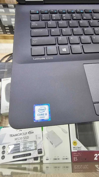 Dell Ноутбук Latitude E7270, 512