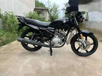 Мотоцикл Suzuki 150 сс