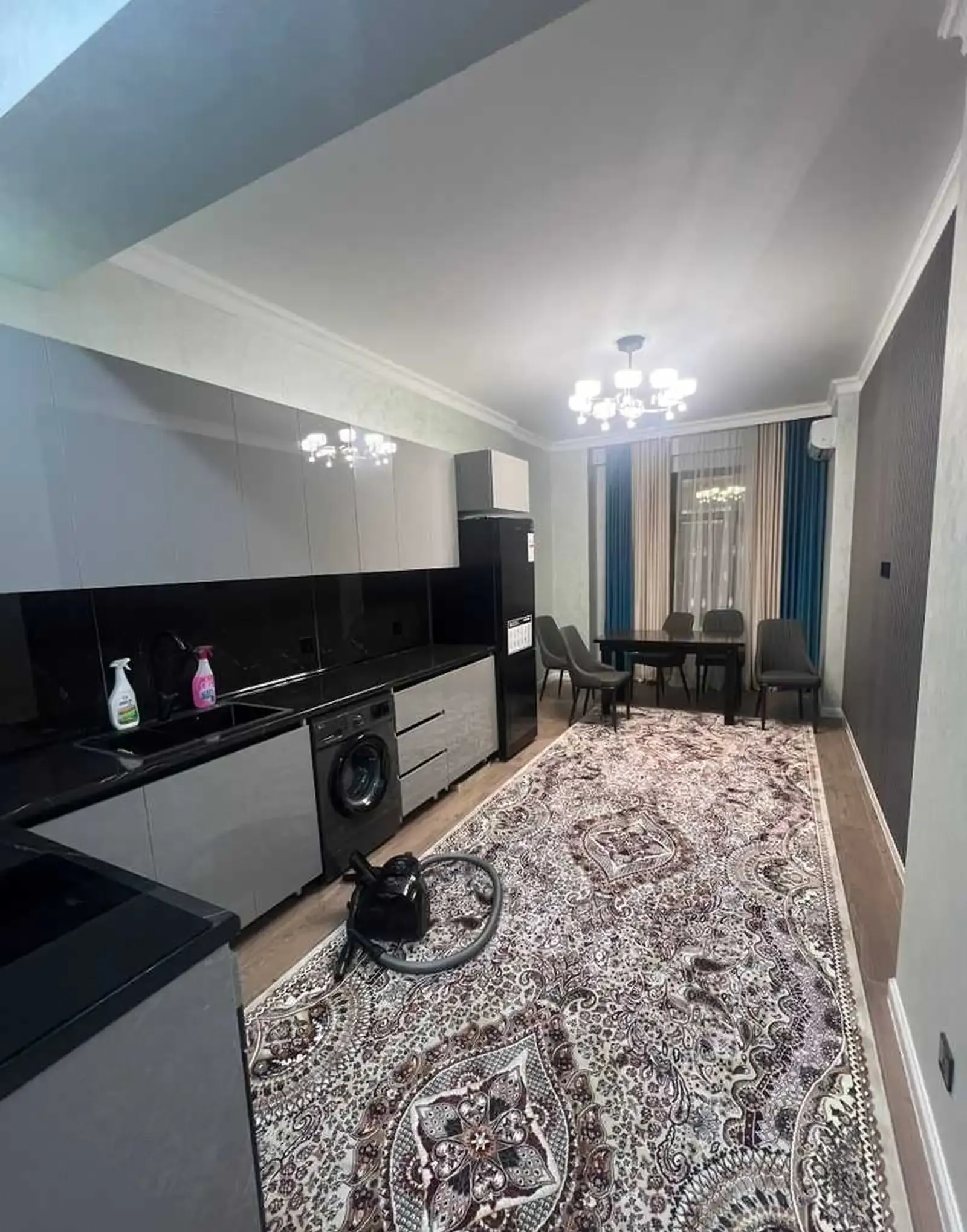 2-комн. квартира, 20 этаж, 89м², Чордома