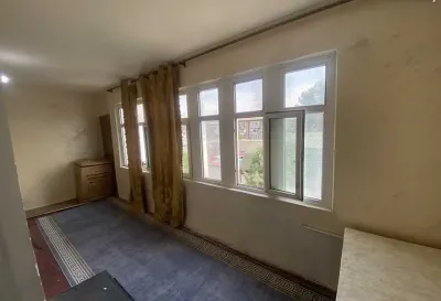 3-комн. квартира, 3 этаж, 80м², сино