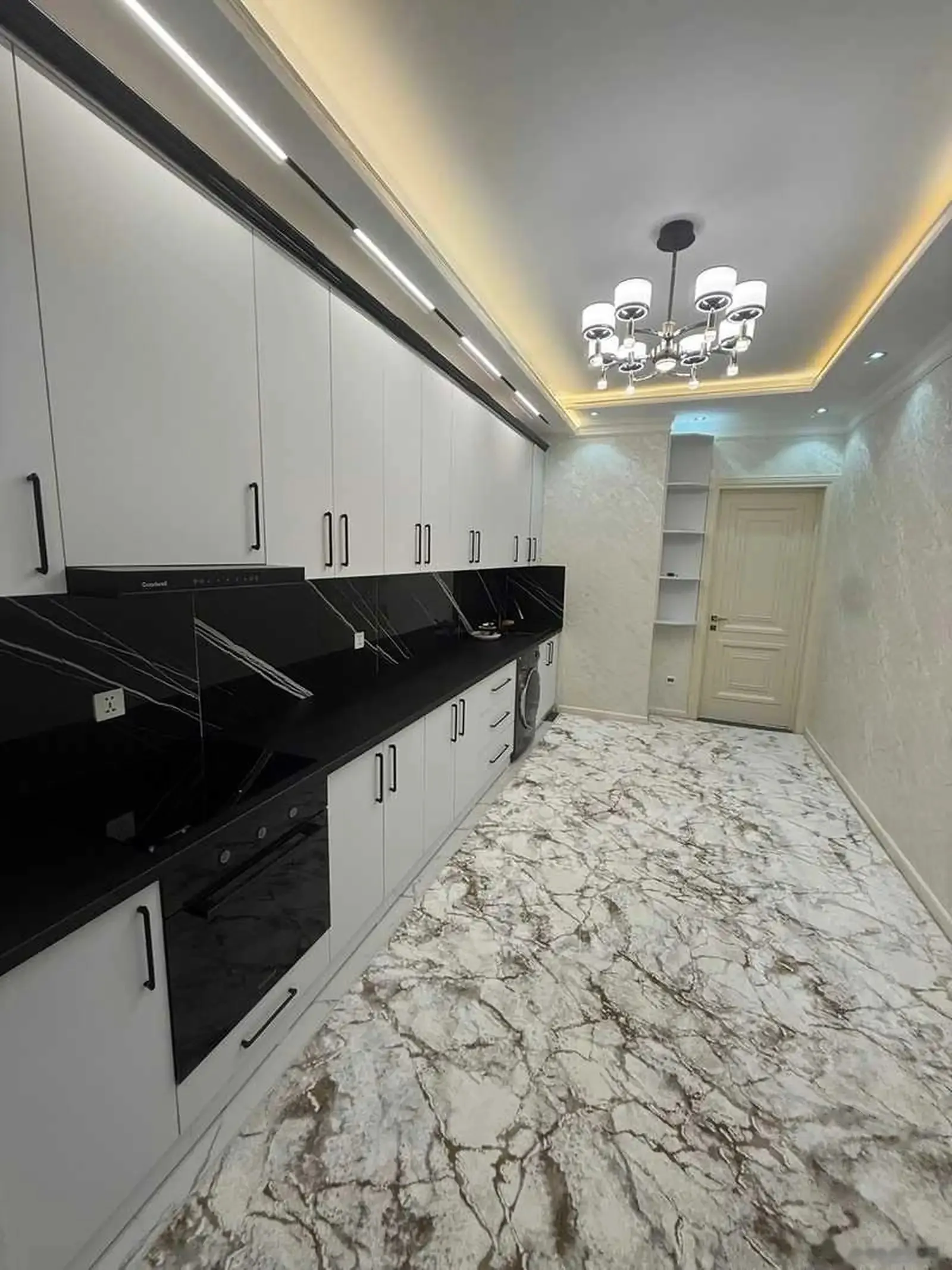 3-комн. квартира, 3 этаж, 120м², колцевой профсоюз