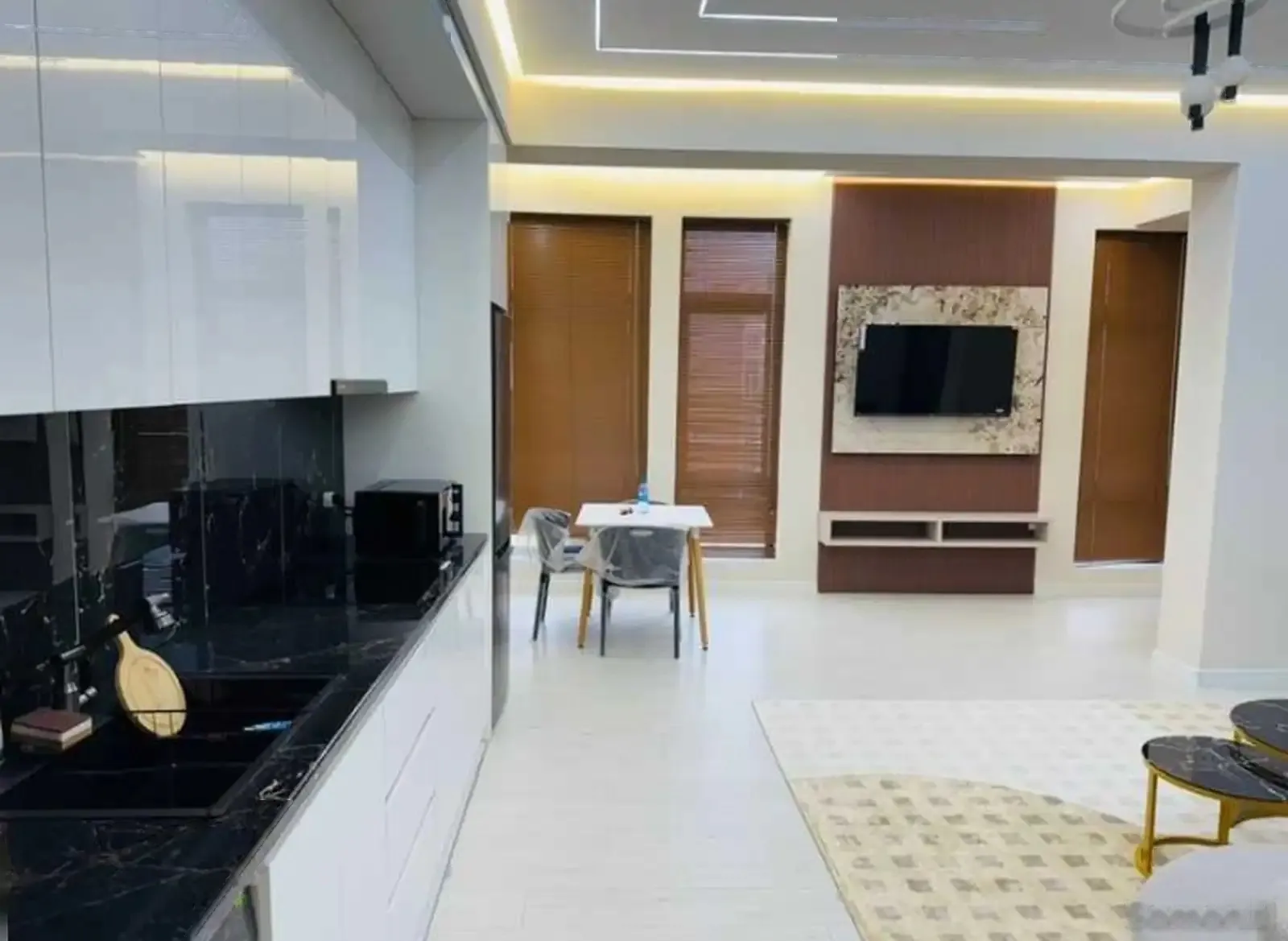 2-комн. квартира, 10 этаж, 65м², Шохмансур