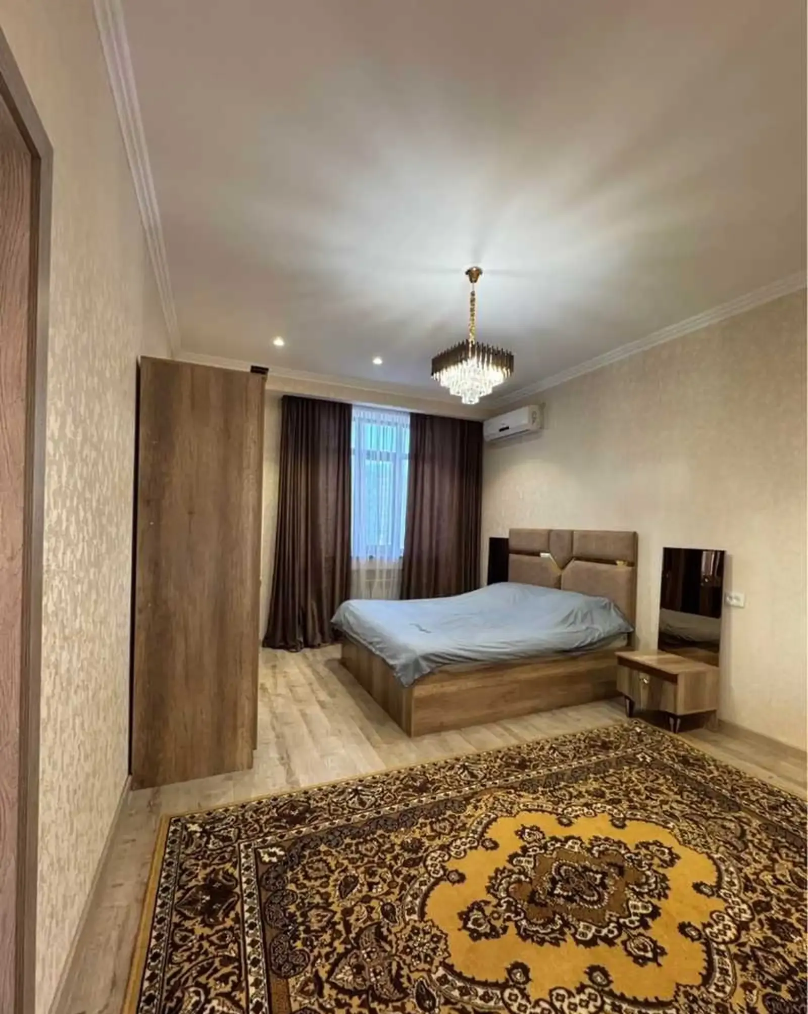 2-комн. квартира, 6 этаж, 80м², Ашан