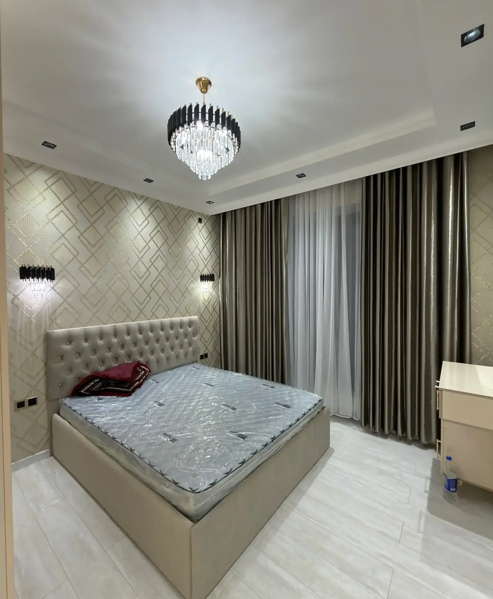 2-комн. квартира, 18 этаж, 60м², Шохмансур, Айни
