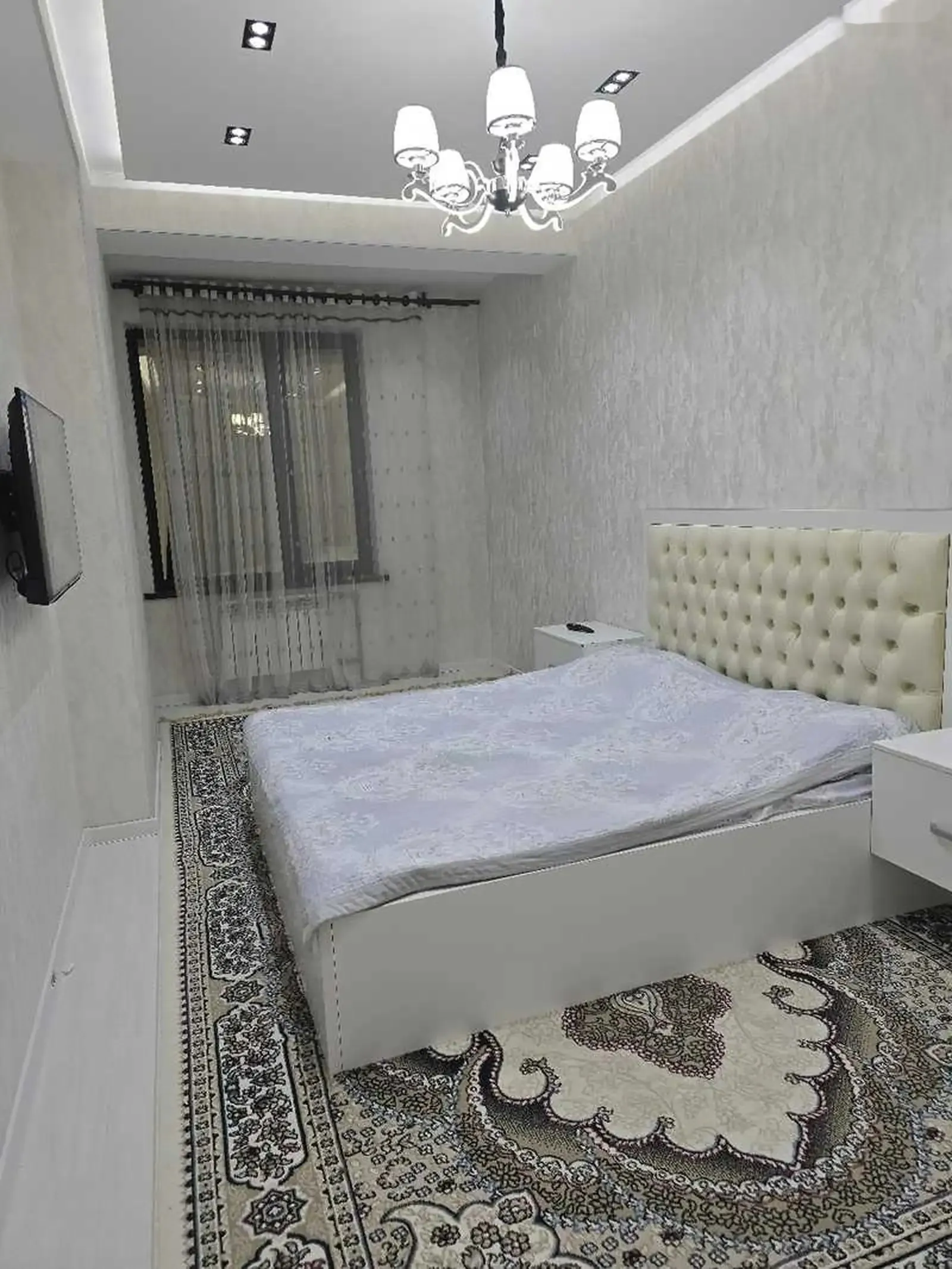 2-комн. квартира, 7 этаж, 70м², Сино, Ресторан райхон