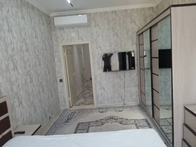 2-комн. квартира, 12 этаж, 80м², Созидание