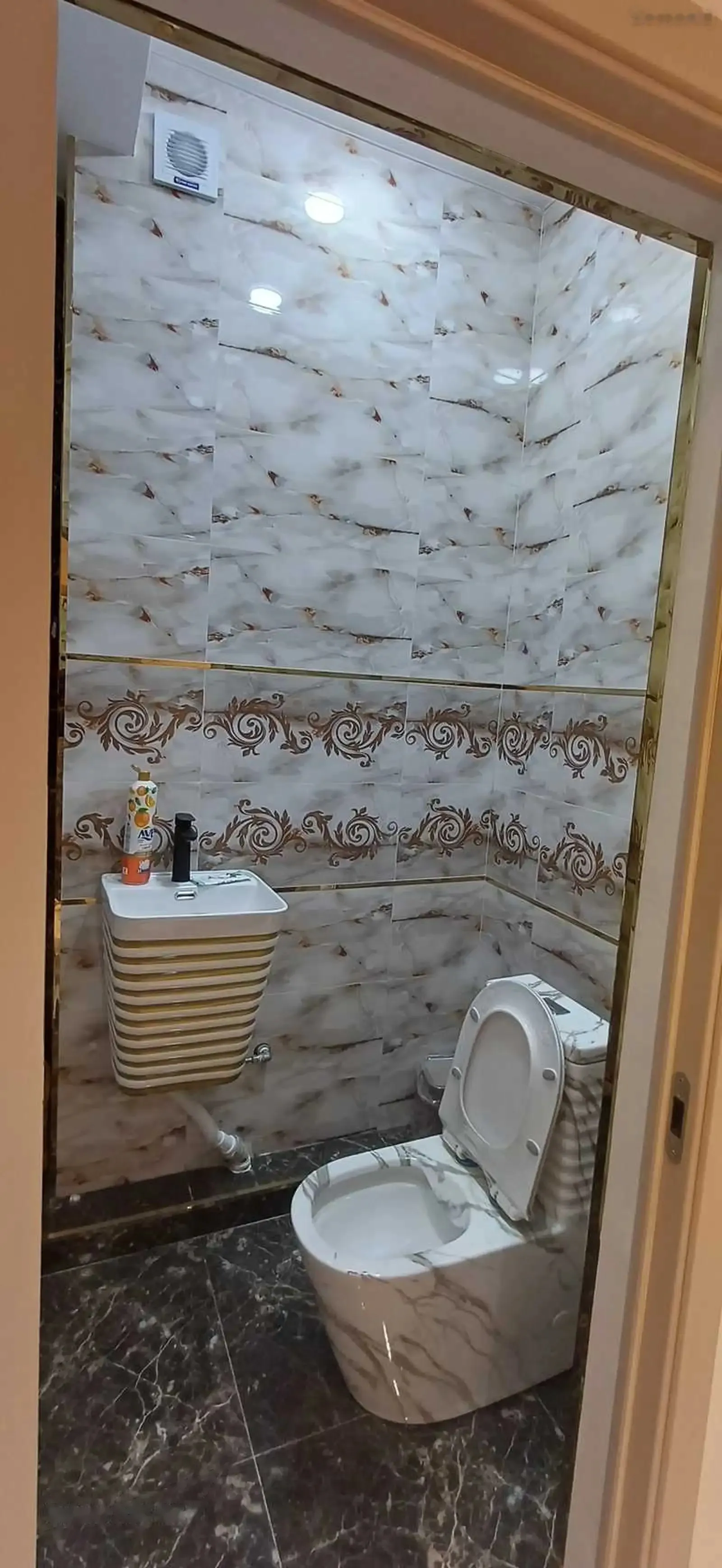 2-комн. квартира, 3 этаж, 72м², пайкари 82мкр
