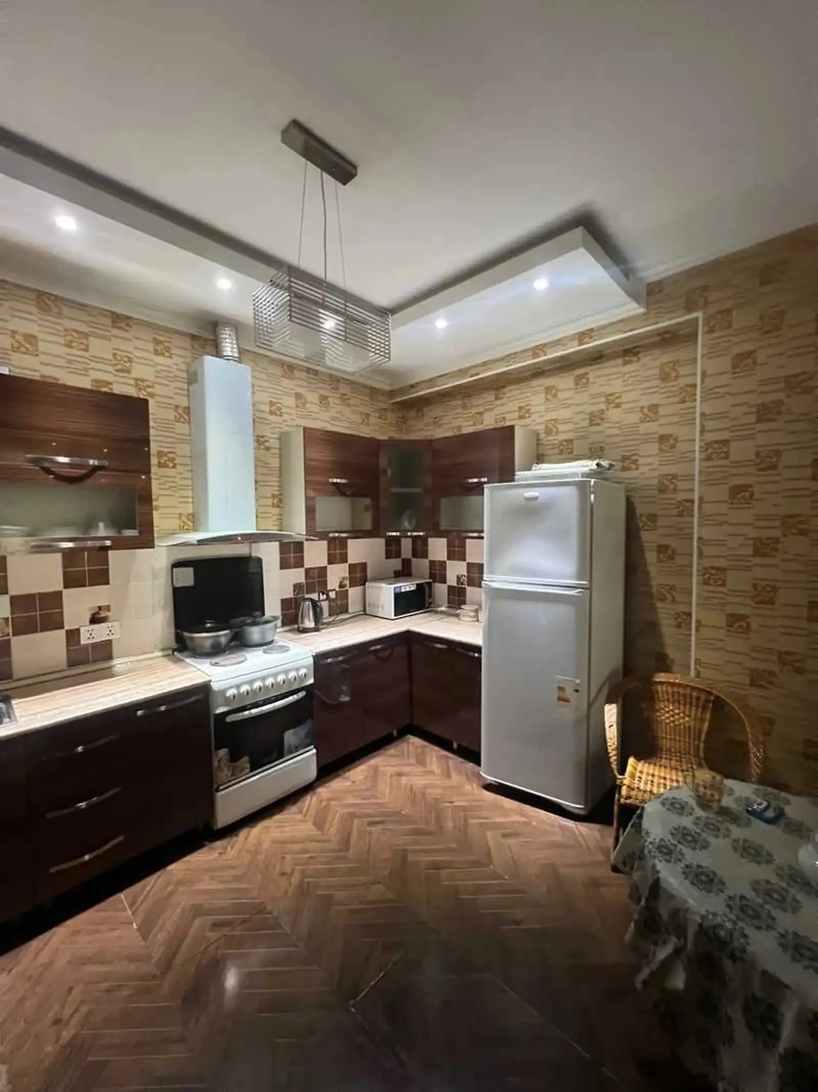 2-комн. квартира, 9 этаж, 80м², центр, МГУ
