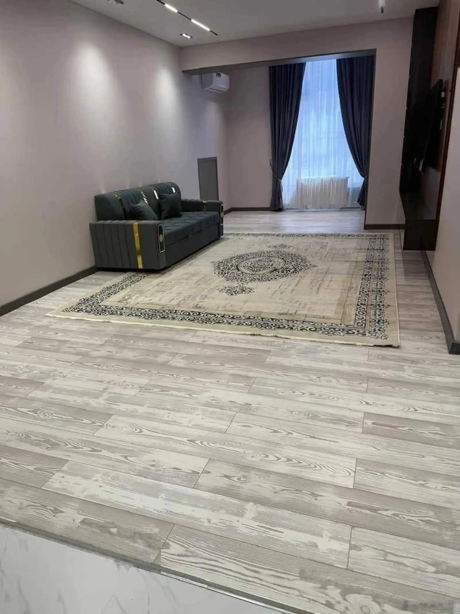 2-комн. квартира, 15 этаж, 85м², Шохмансур