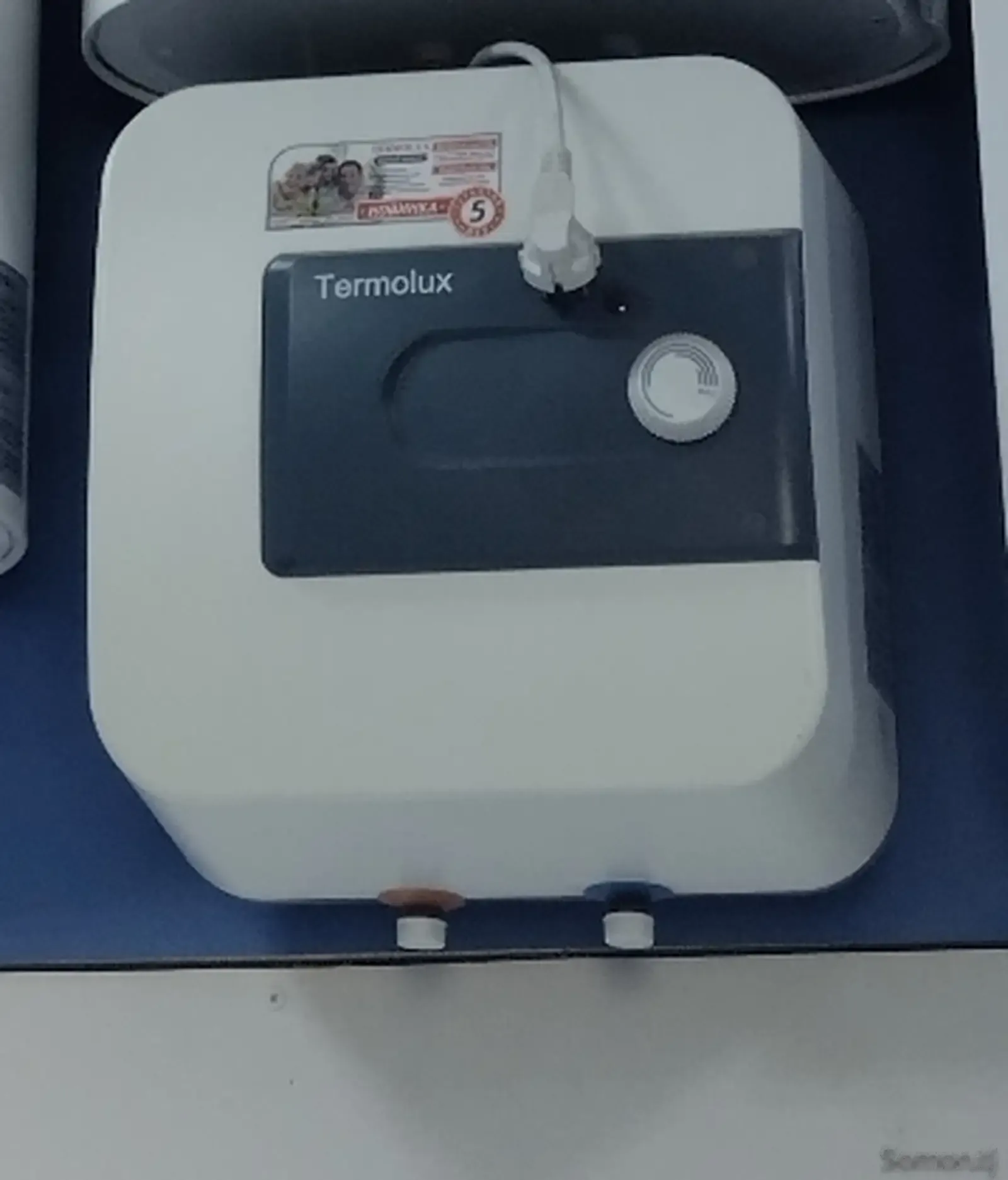Водонагреватель термолюкс 10л