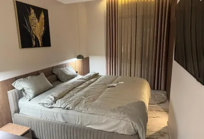 2-комн. квартира, 14 этаж, 74 м², Хилтон