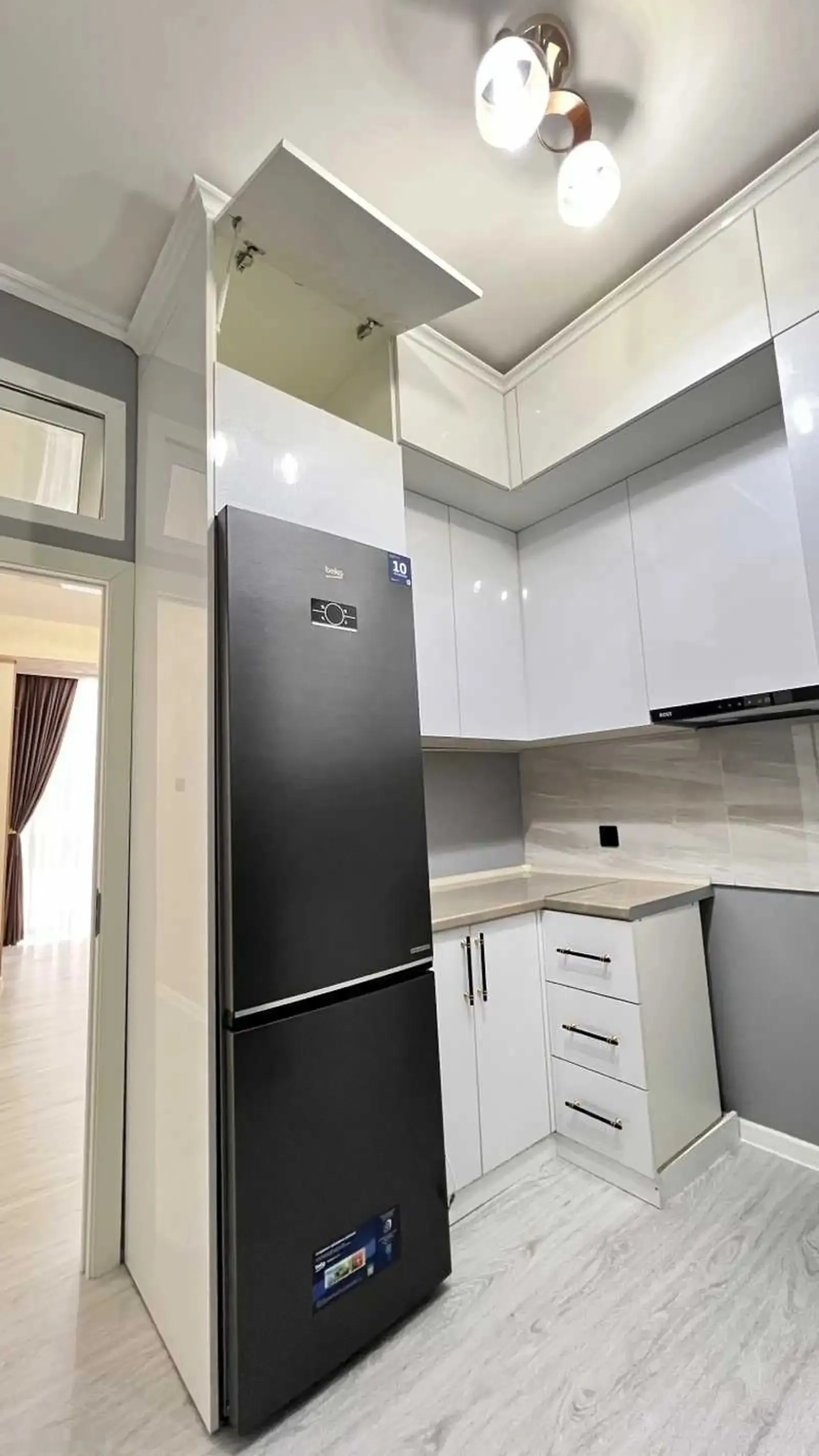 2-комн. квартира, 11 этаж, 59м², Сино