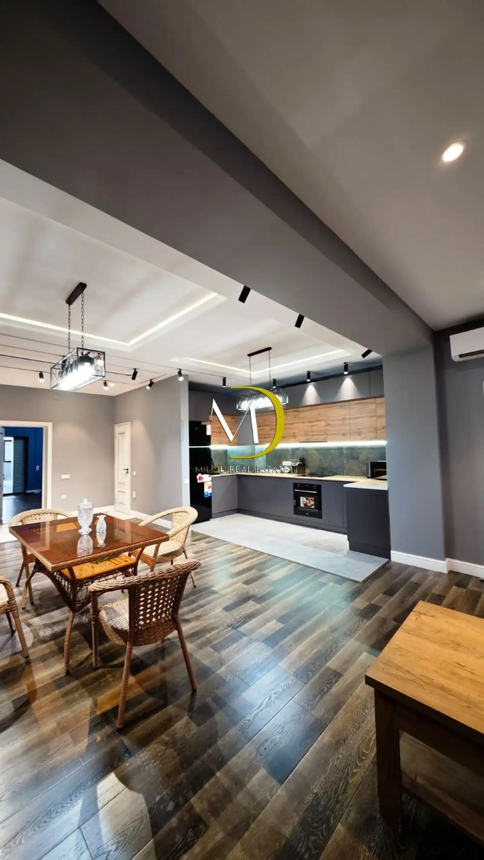 2-комн. квартира, 17 этаж, 355 м², Сомони