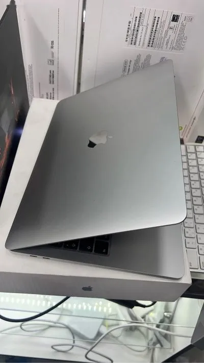 Ноутбук apple macbook pro