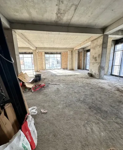 4-комн. квартира, 2 этаж, 126 м², Сомони, Ул. Умари Хайем, Водонасосная