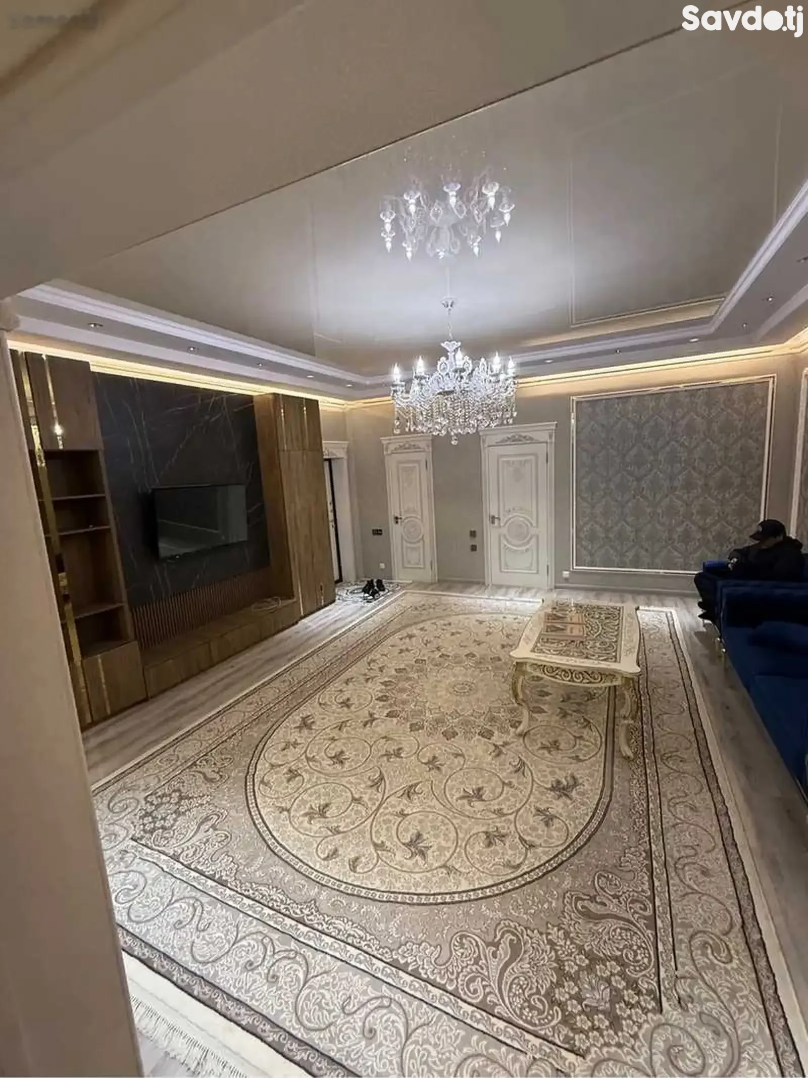 2-комн. квартира, 8 этаж, 117м², И Сомони, чойхонаи Роҳат, Ориёнбанк главный