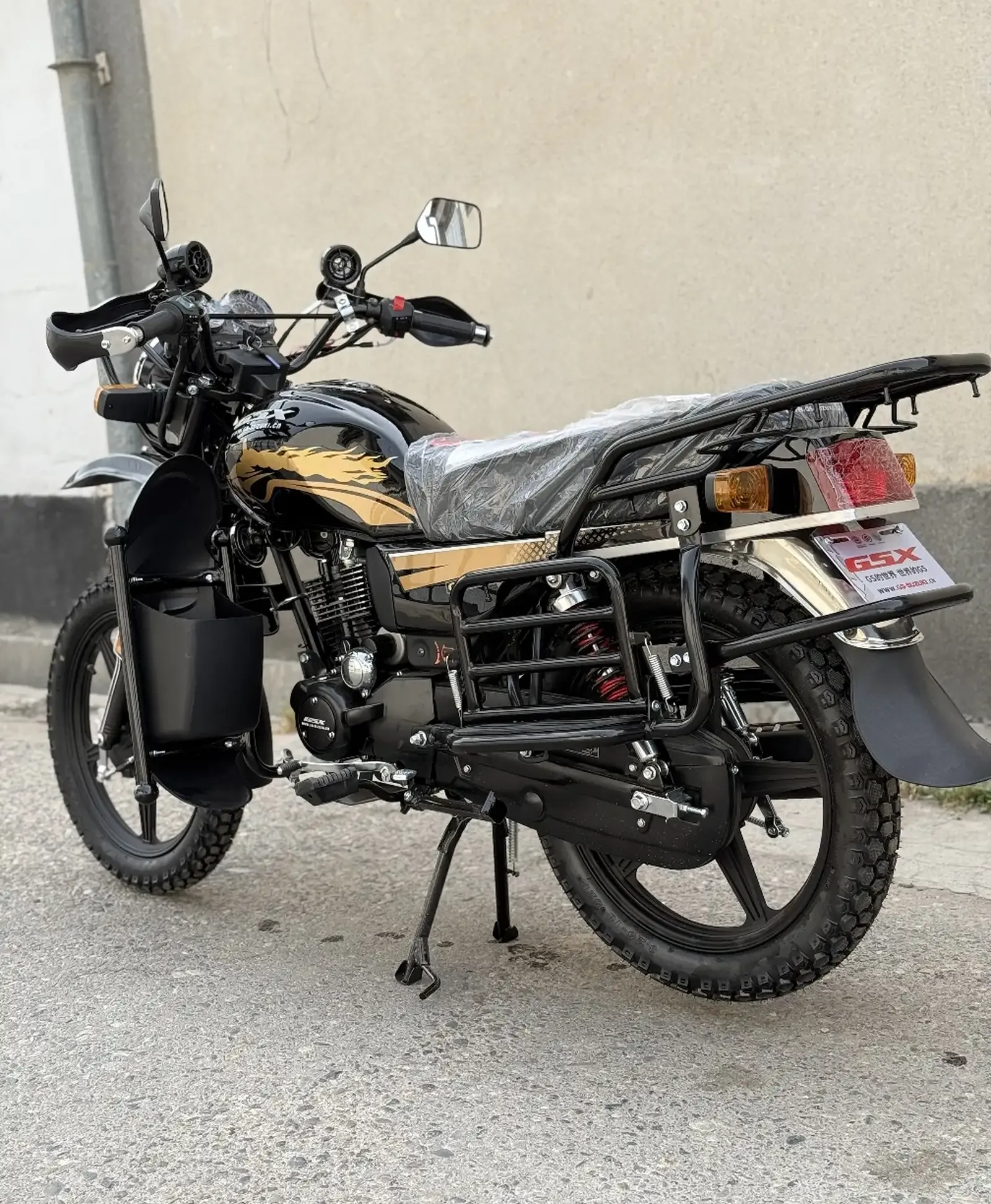 Мотоцикл Suzuki GSX 200куба 2025 Black