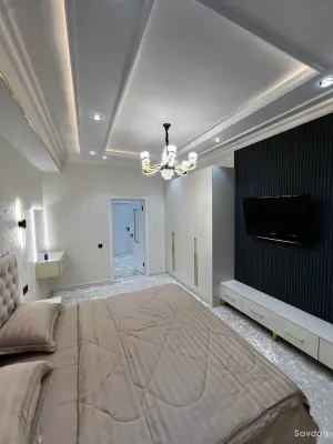 2-комн. квартира, 18 этаж, 85м², сино