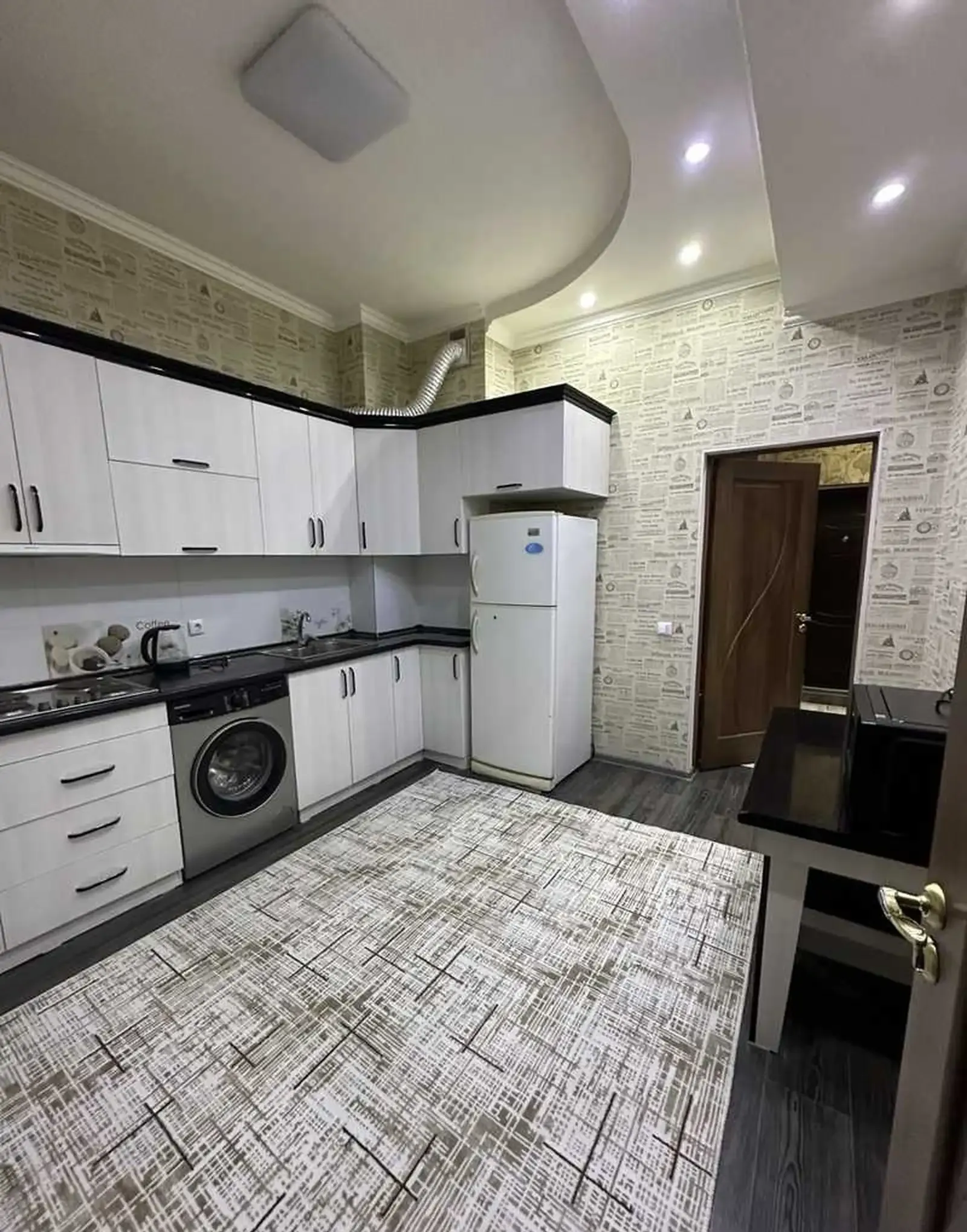 2-комн. квартира, 10 этаж, 62м², Гранд отель