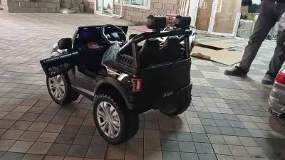 Детский электромобиль