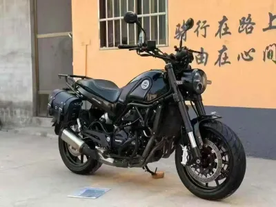Мотоцикл Benelli lion 500