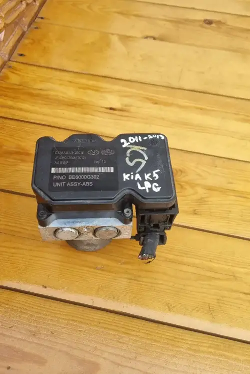 Блок ABS Kia K5 LPG