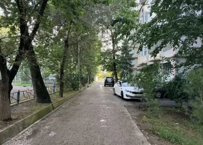 3-комн. квартира, 2 этаж, 80м², 103мкр