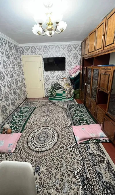 3-комн. квартира, 1 этаж, 55 м², Сино, 102 мкр