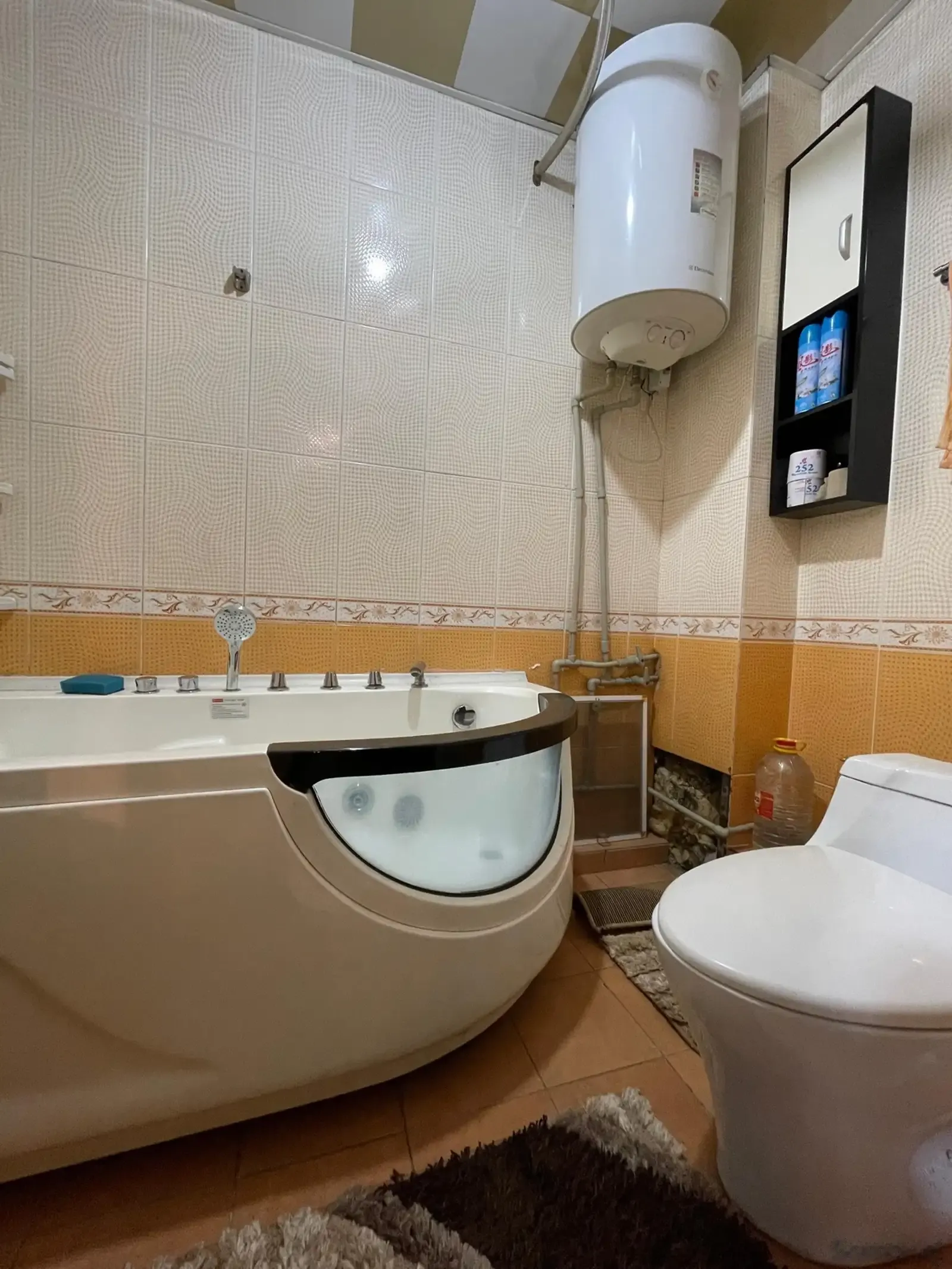 3-комн. квартира, 3 этаж, 100 м², Цирк, Дом Самсунг