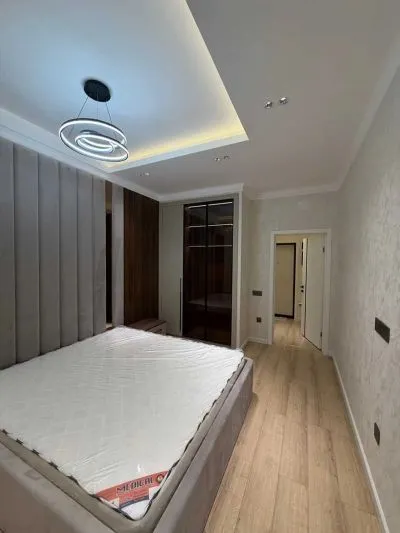 2-к квартира, 12 этаж, 80 м², И.Сомони 4 рахаи МГУ