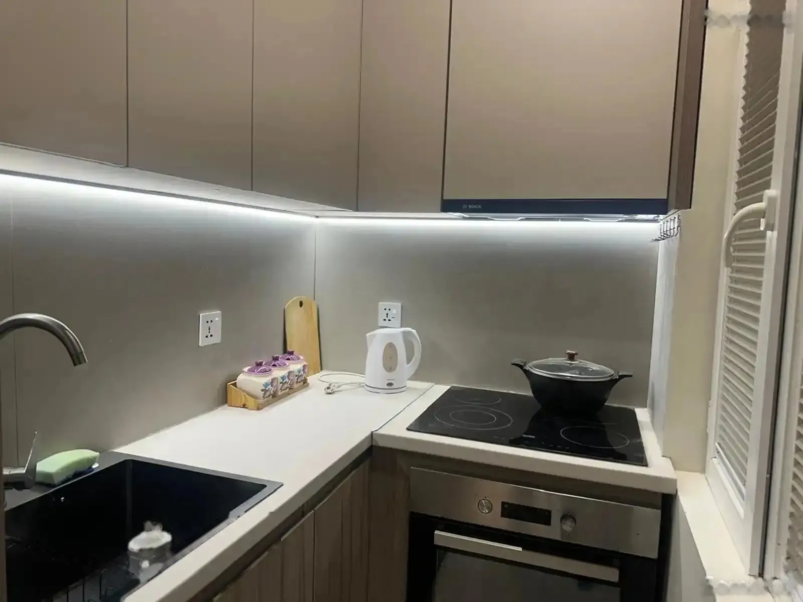 2-комн. квартира, 8 этаж, 65м², Шохмансур