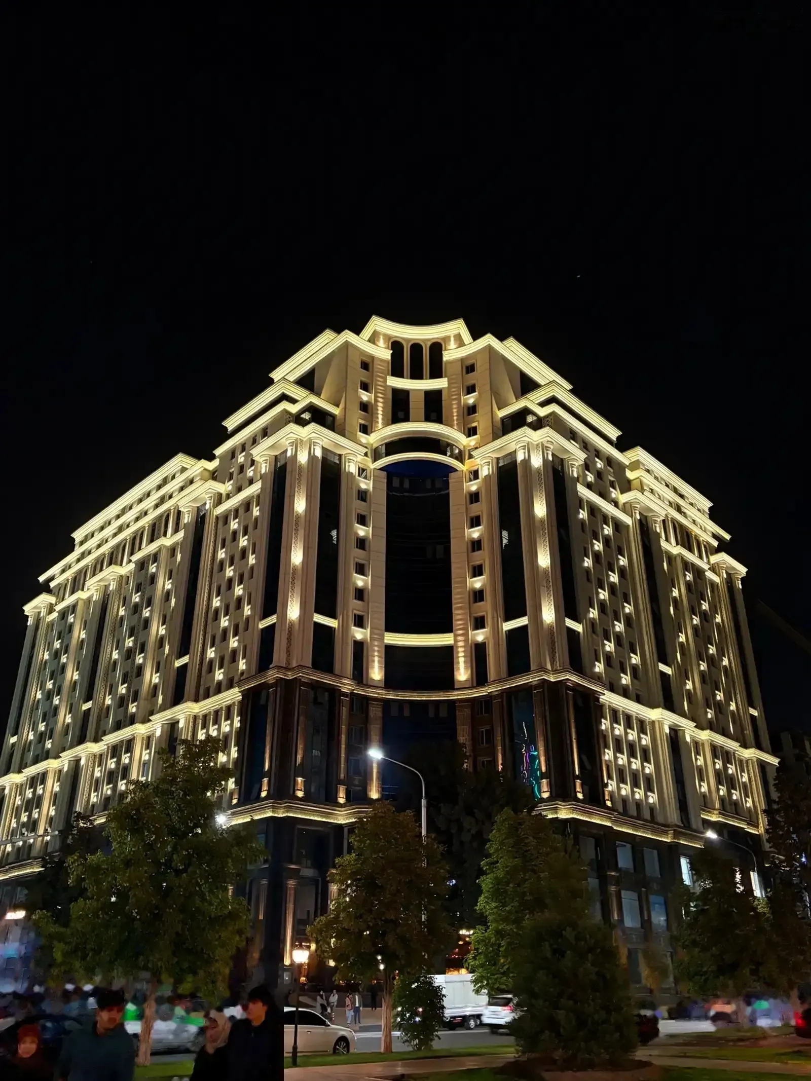 3-комн. квартира, 7 этаж, 101м², Цум