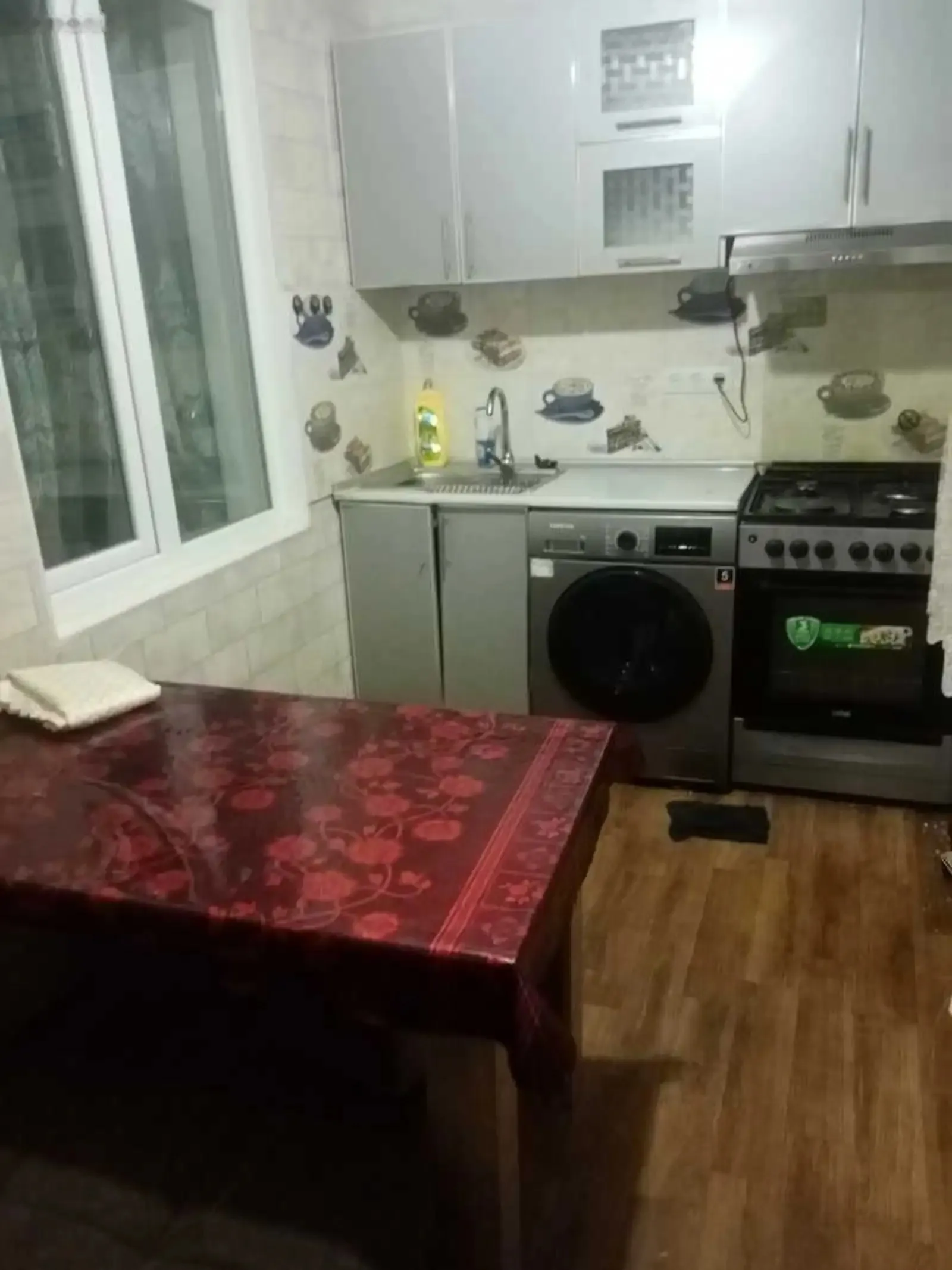 2-комн. квартира, 3 этаж, 70м², 61мкр
