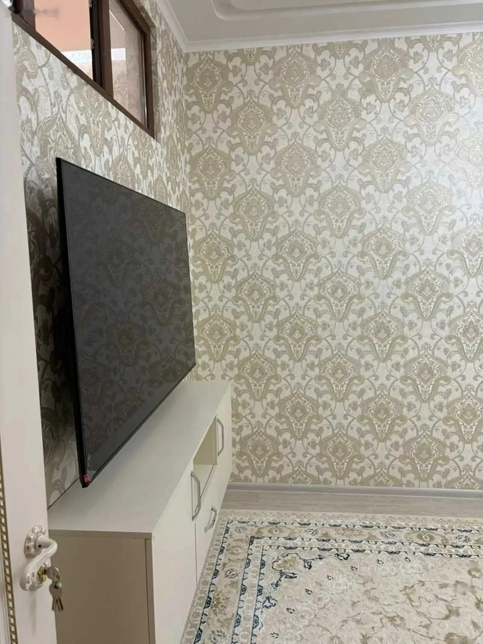 2-комн. квартира, 7 этаж, 60м², 102мкр