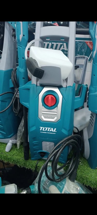 Мойка Total 1800ВТ