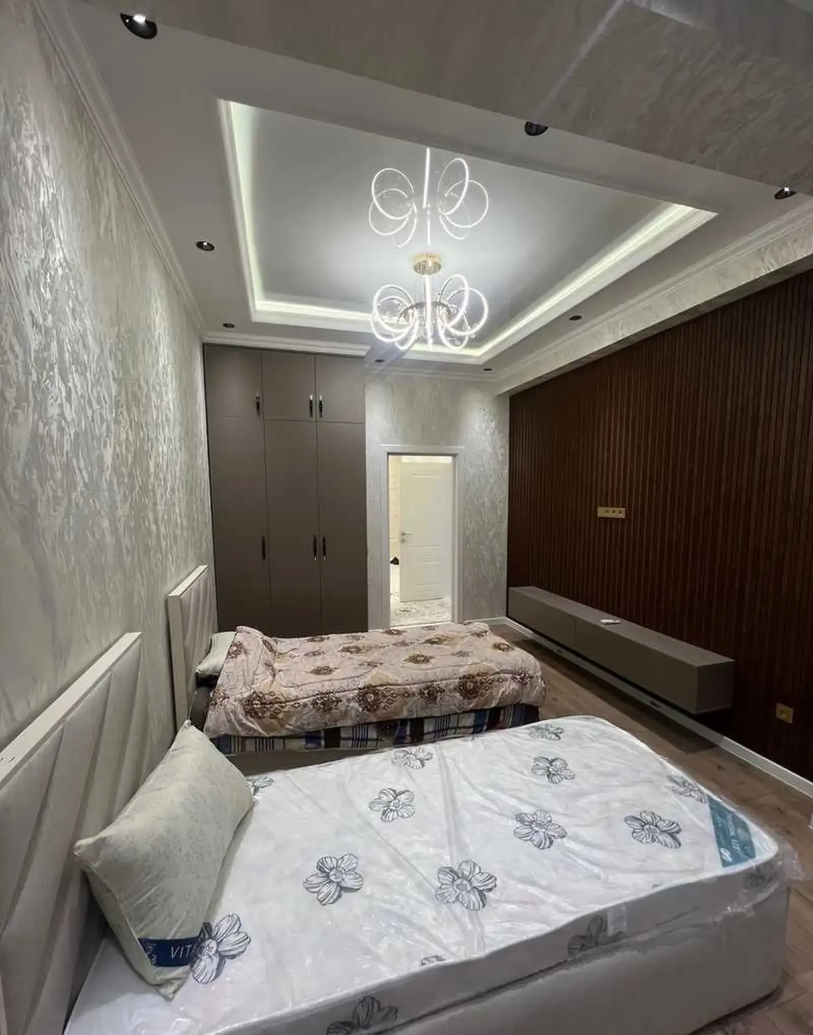 3-комн. квартира, 10 этаж, 95м², Театр оперы и балета