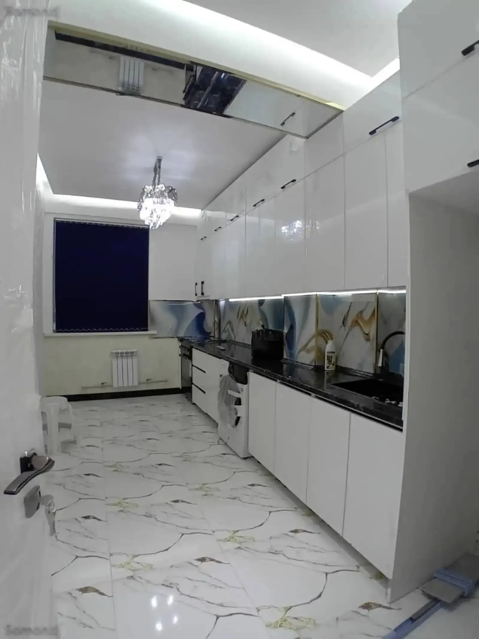 3-комн. квартира, 4 этаж, 80м², Фирдавси