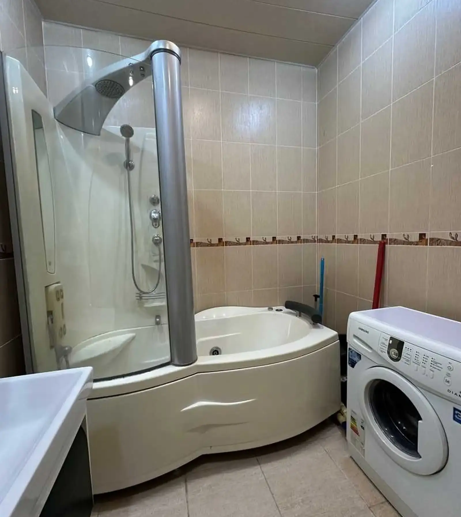 3-комн. квартира, 6 этаж, 106м², Сомони