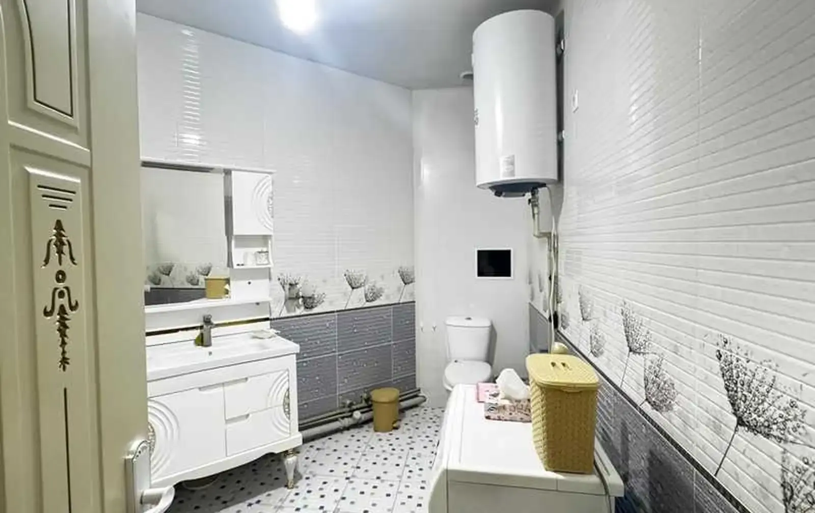 3-комн. квартира, 9 этаж, 130м², Шохмансур