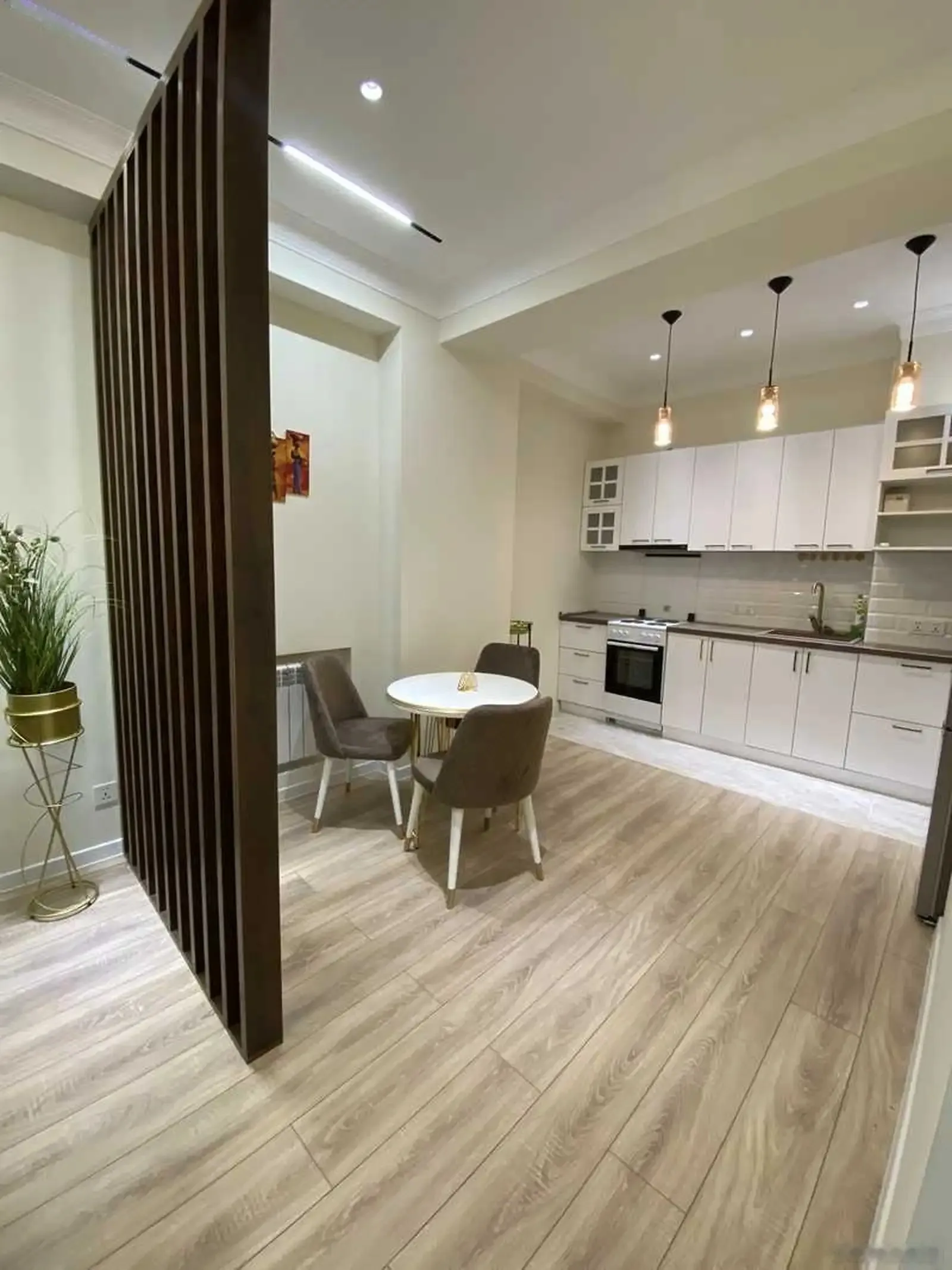 1-комн. квартира, 14 этаж, 60 м², Танка УВД